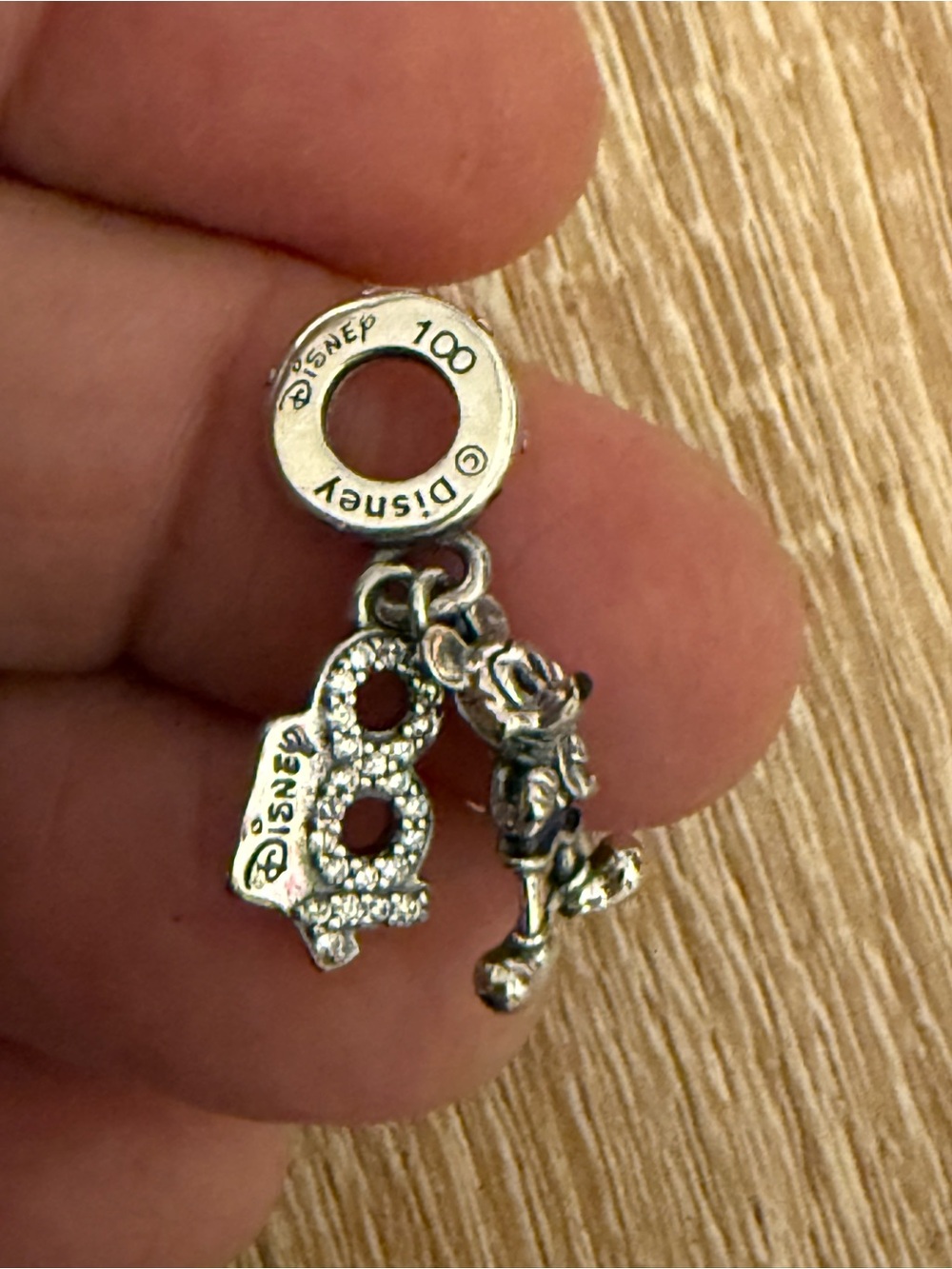Pandora Silver Minnie Mouse 8 Crystal Dangle Charm - Silver